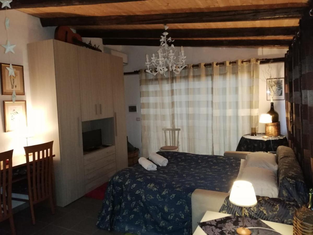 Casa Della Quercia Apartment San Giovanni La Punta Luaran gambar