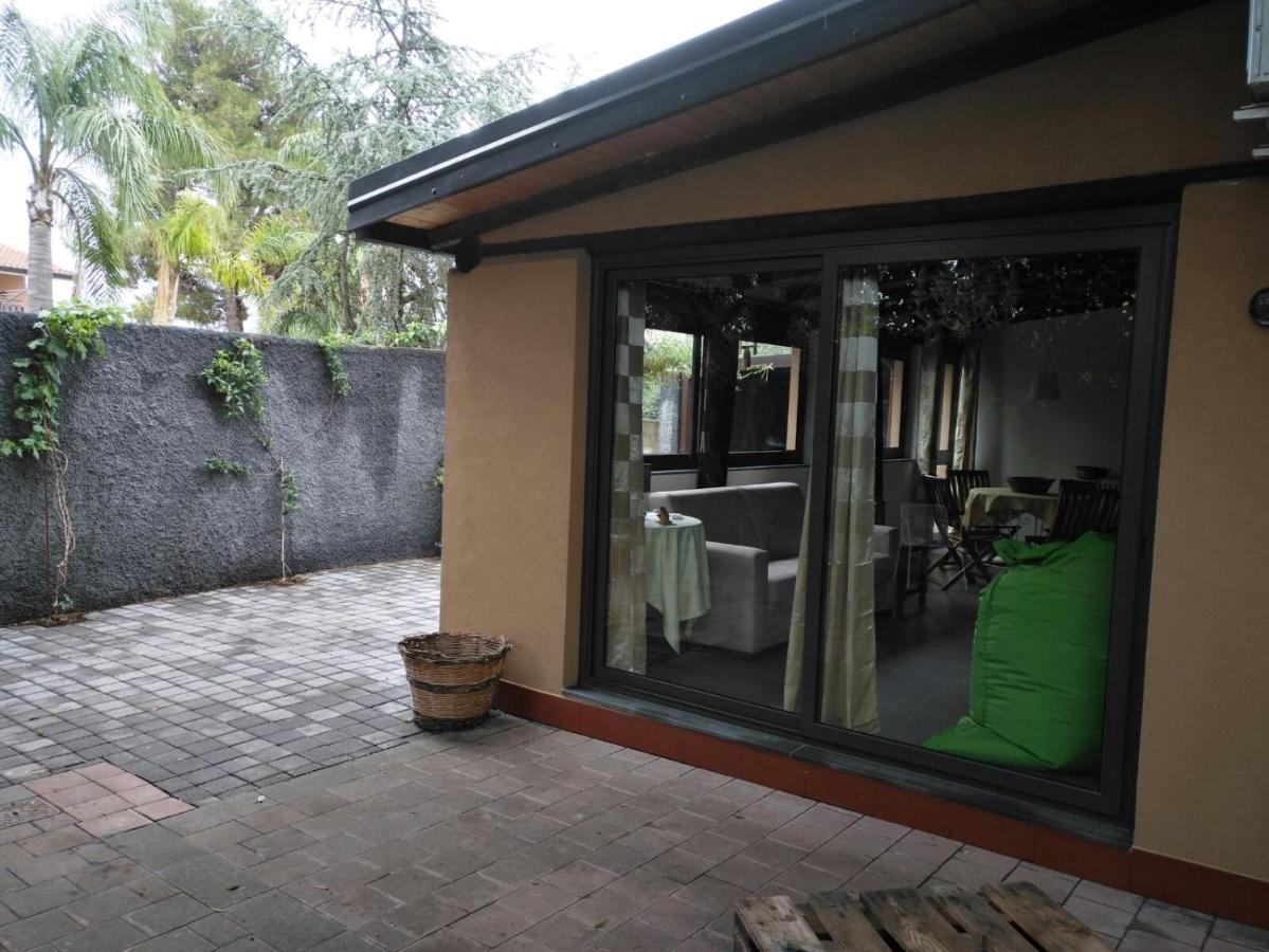 Casa Della Quercia Apartment San Giovanni La Punta Luaran gambar